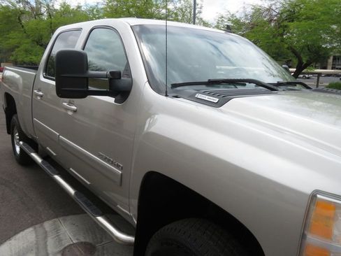 Used 2008 Chevrolet Silverado 2500 LTZ w/ Safety Package image 9