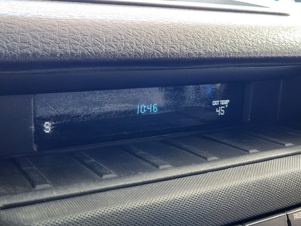 Used 2012 Ford F150 XLT AWD/4WD image 21