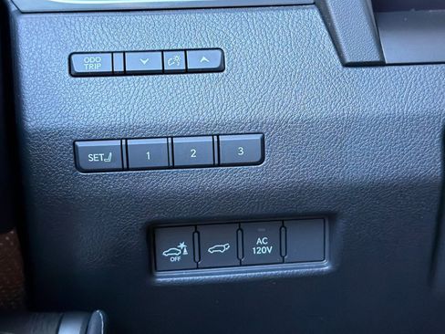 Certified 2025 Lexus GX 550 w/ Accessory Package (Z1) AWD/4WD image 36