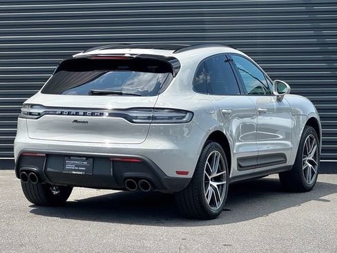 Certified 2022 Porsche Macan AWD/4WD image 7
