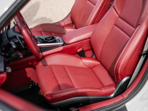 Used 2024 Porsche 911 Carrera image 43