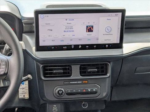 New 2025 Ford Maverick XL w/ Equipment Group 102A image 11