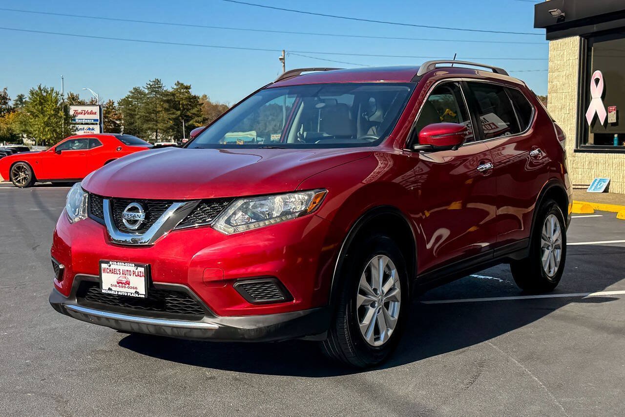 Used 2016 Nissan Rogue SV w/ SV Premium Package AWD/4WD image 8