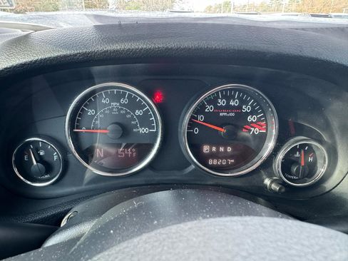 Used 2018 Jeep Wrangler Rubicon AWD/4WD image 28