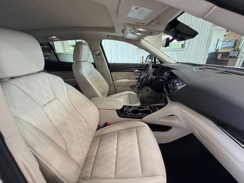 Used 2023 Buick Envision Avenir AWD/4WD image 30