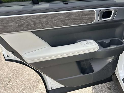 New 2026 Hyundai Santa Fe Limited FWD image 24