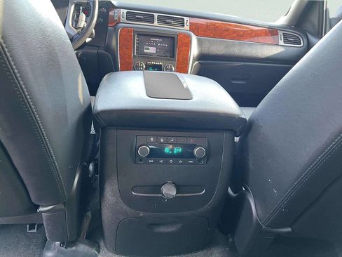 Used 2012 Chevrolet Tahoe LT image 13