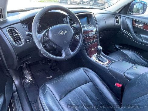 Used 2017 INFINITI QX50 Journey w/ Premium Package image 12