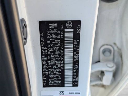 Certified 2025 Toyota Camry SE FWD image 23