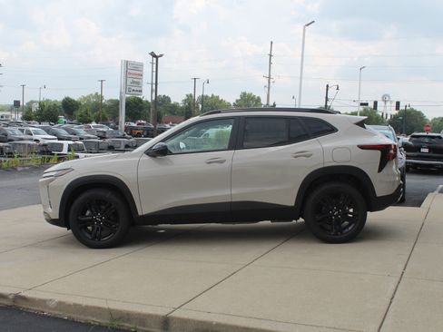 New 2026 Chevrolet Trax ACTIV w/ Driver Confidence Package FWD image 6