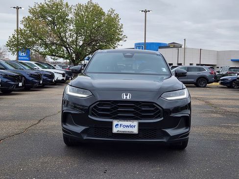 Used 2023 Honda HR-V Sport image 2