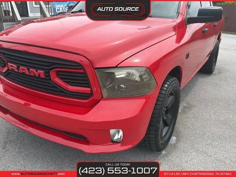 Used 2015 RAM 1500 Express AWD/4WD image 10