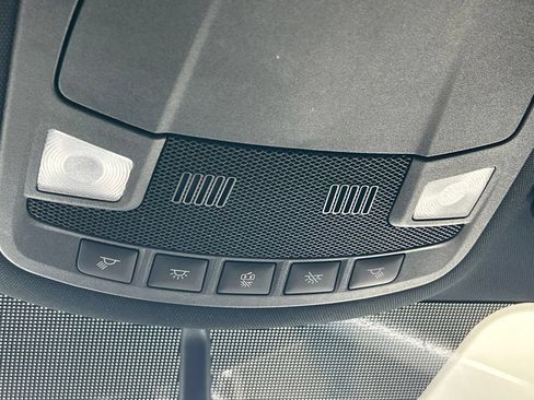 Used 2019 Lincoln MKC Premiere FWD image 37