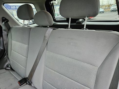 Used 2005 Ford Escape XLT image 13