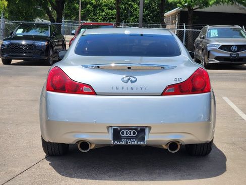 Used 2011 INFINITI G37 Journey w/ Premium Pkg RWD image 9