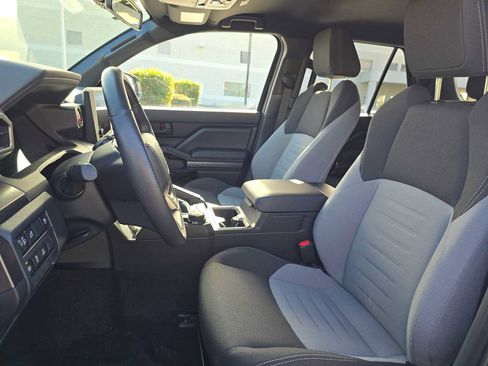 Certified 2025 Toyota 4Runner TRD Off-Road image 22