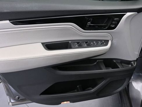 Used 2022 Honda Odyssey Elite image 27