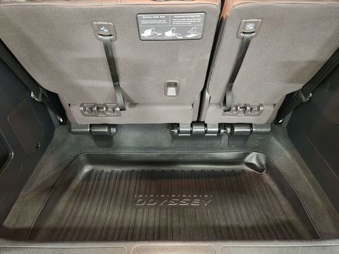 Used 2023 Honda Odyssey Touring image 57