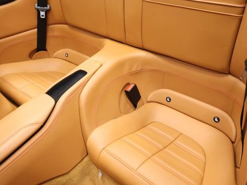 Used 2015 Ferrari California T image 50