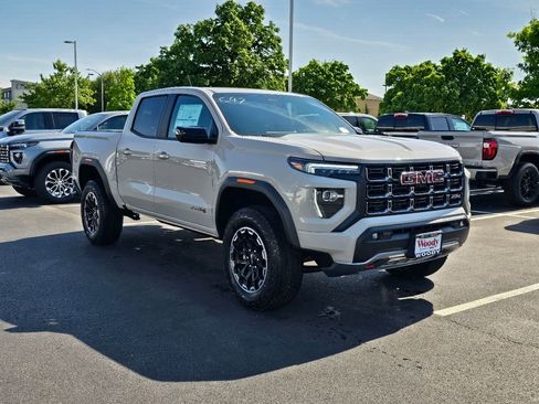 New 2026 GMC Canyon AT4 AWD/4WD image 6