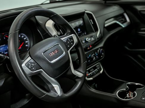 Used 2022 GMC Terrain SLE w/ Driver Convenience Package AWD/4WD image 16