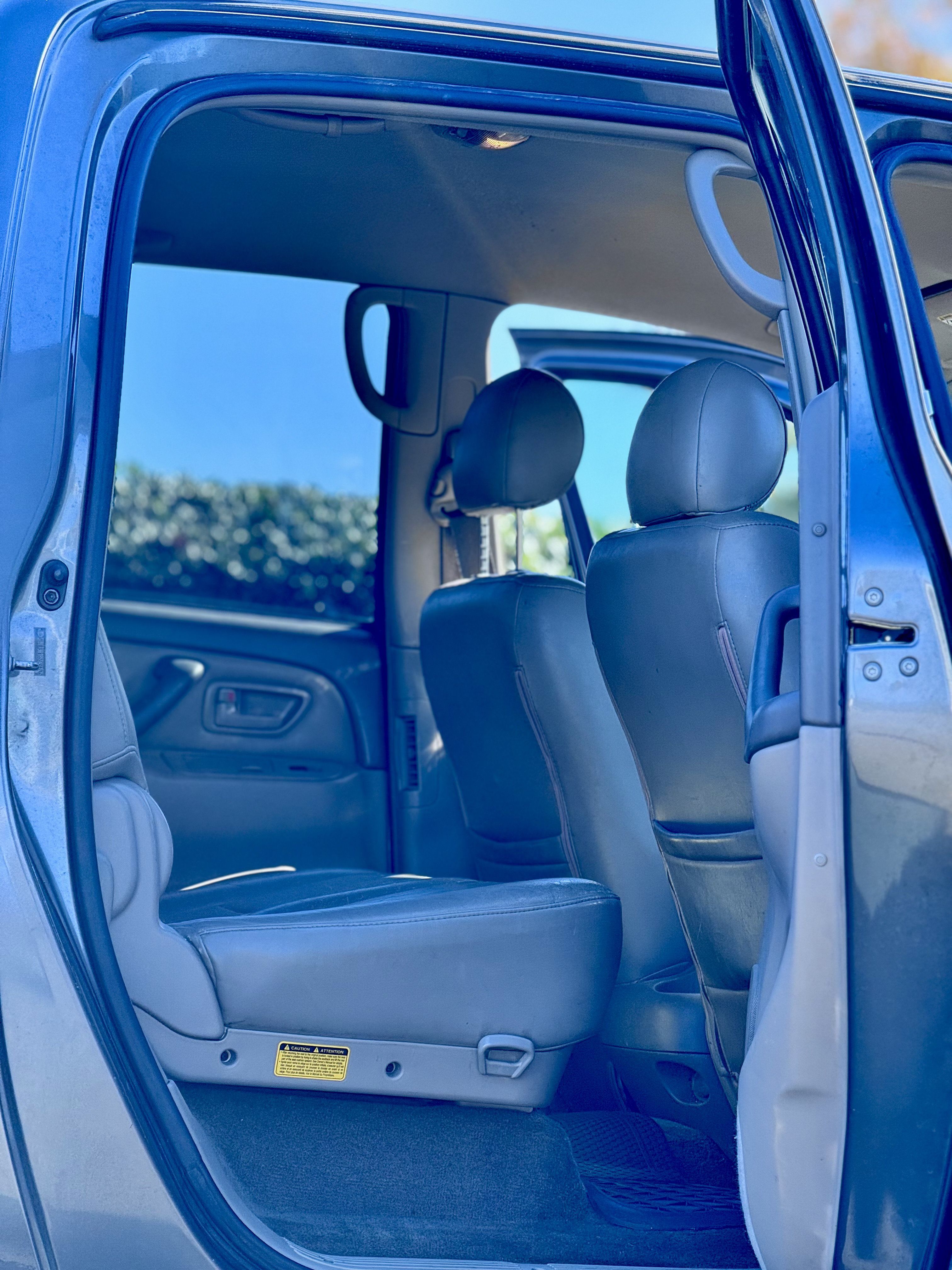 Used 2005 Toyota Tundra Limited w/ All Weather Guard Pkg RWD image 37