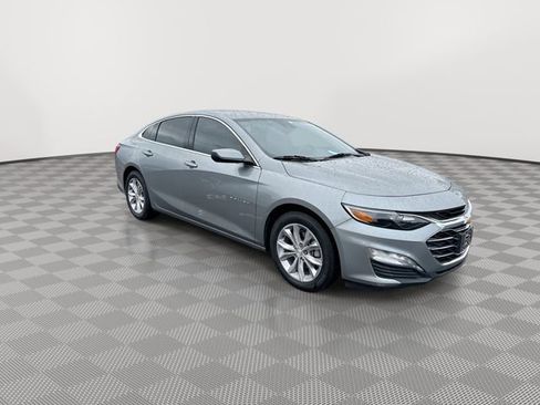 Certified 2024 Chevrolet Malibu LT image 2