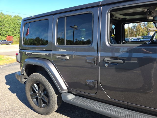 Used 2022 Jeep Wrangler Unlimited Sahara AWD/4WD image 28