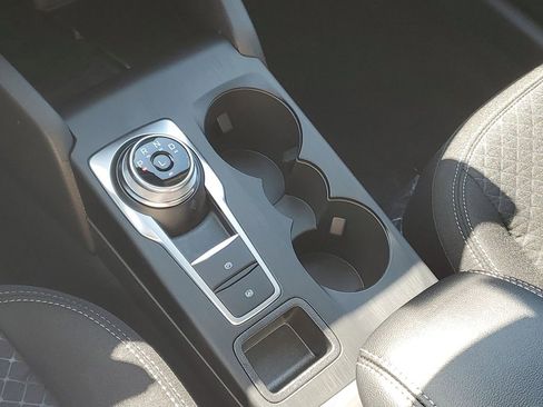 New 2025 Ford Escape Active w/ Active Premium Tech Pack image 22