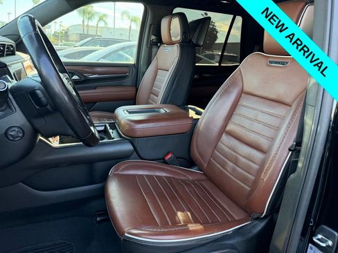 Used 2023 GMC Yukon Denali Ultimate image 6