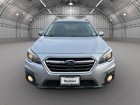 Used 2018 Subaru Outback 2.5i Premium image 10