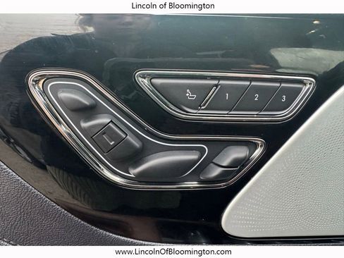 Certified 2025 Lincoln Aviator Reserve w/ Equipment Group 201A image 32