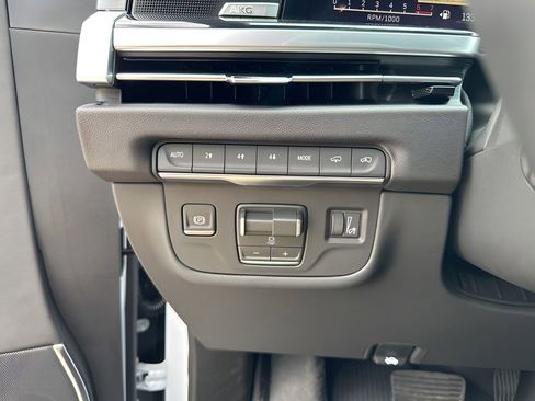 New 2026 Cadillac Escalade Sport w/ Touring Package image 35