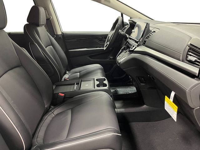 New 2027 Honda Odyssey Touring image 27