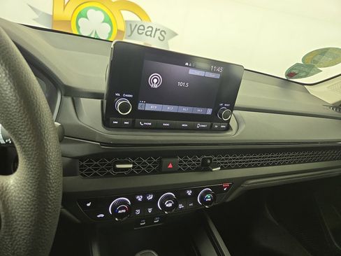 Used 2023 Honda Accord EX image 22