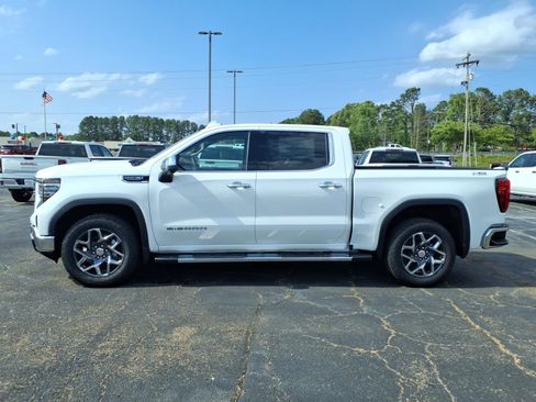 New 2026 GMC Sierra 1500 SLT w/ SLT Premium Plus Package AWD/4WD image 1