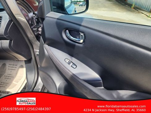 Used 2015 Nissan Leaf S FWD image 10