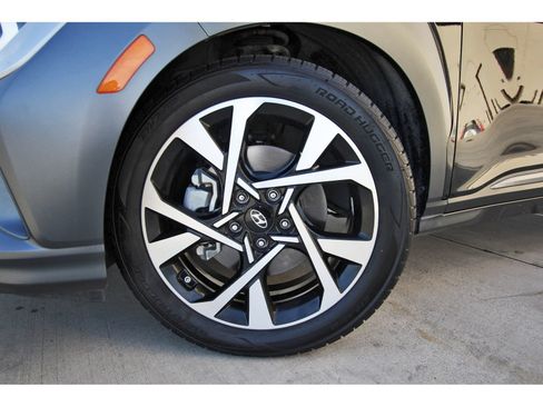 Certified 2023 Hyundai Kona Limited w/ Cargo Package AWD/4WD image 31
