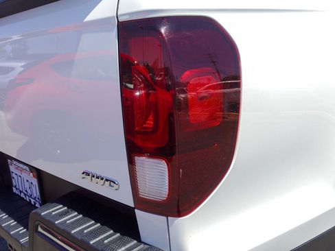 Used 2017 Honda Ridgeline RTL image 5