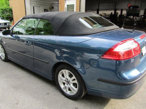 Used 2007 Saab 9-3 2.0T w/ Premium 16 Pkg FWD image 3