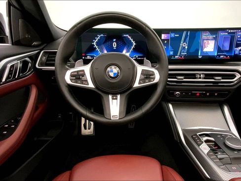 Certified 2024 BMW 430i xDrive Convertible w/ M Sport Package AWD/4WD image 4