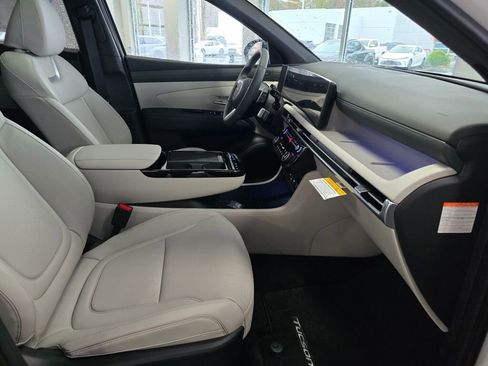 New 2026 Hyundai Tucson Limited image 35
