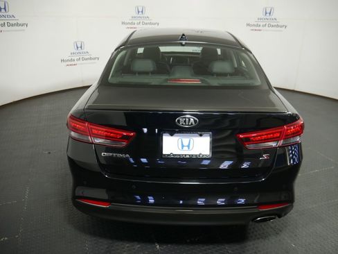 Used 2018 Kia Optima S image 5