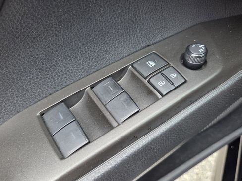 Used 2024 Toyota Camry SE FWD image 35