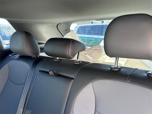 New 2026 Volkswagen Tiguan SE R-Line image 23