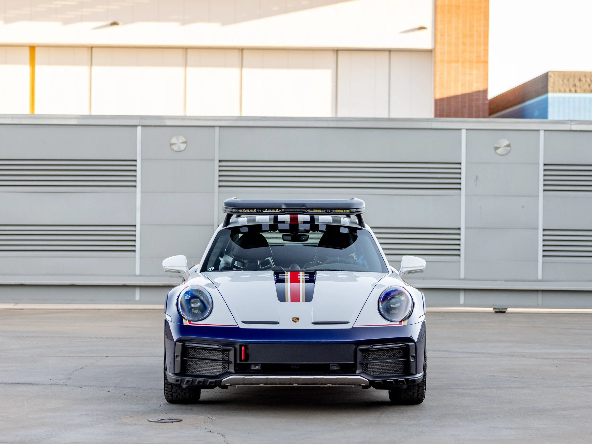 Used 2024 Porsche 911 Dakar AWD/4WD image 3