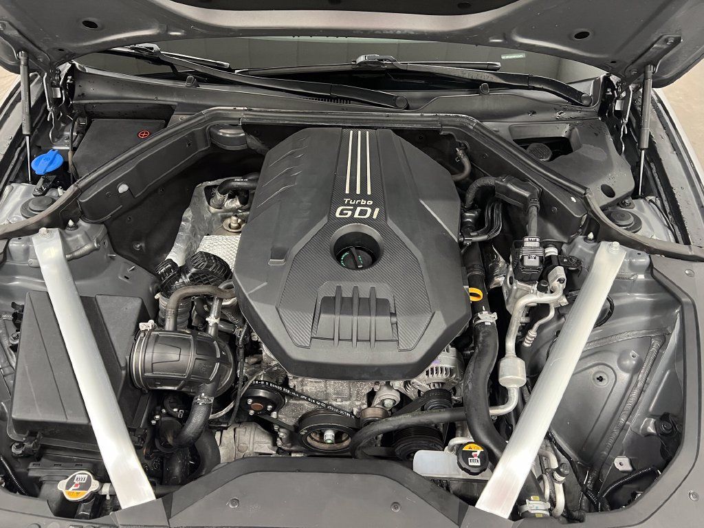 Used 2023 Genesis G70 2.0T RWD image 23