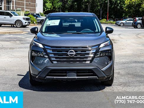 Used 2024 Nissan Rogue S FWD image 11