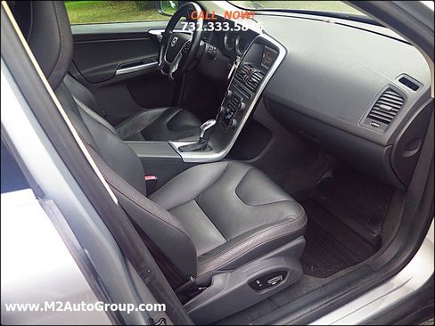 Used 2013 Volvo XC60 T6 image 18