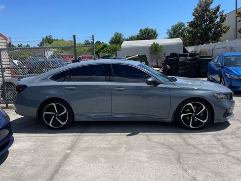 Used 2022 Honda Accord Sport image 5